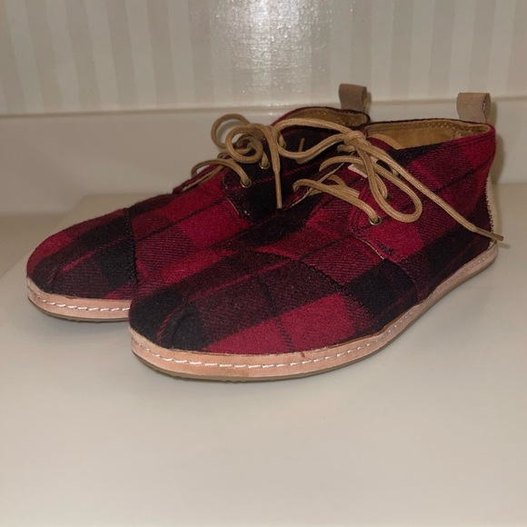 Toms Red And Black Buffalo Plaid Bota Desert Boot Leather Ankle Chukka Boots - Picture 4 of 16